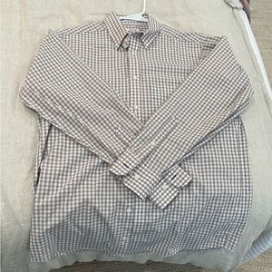 IZOD BUTTON DOWN